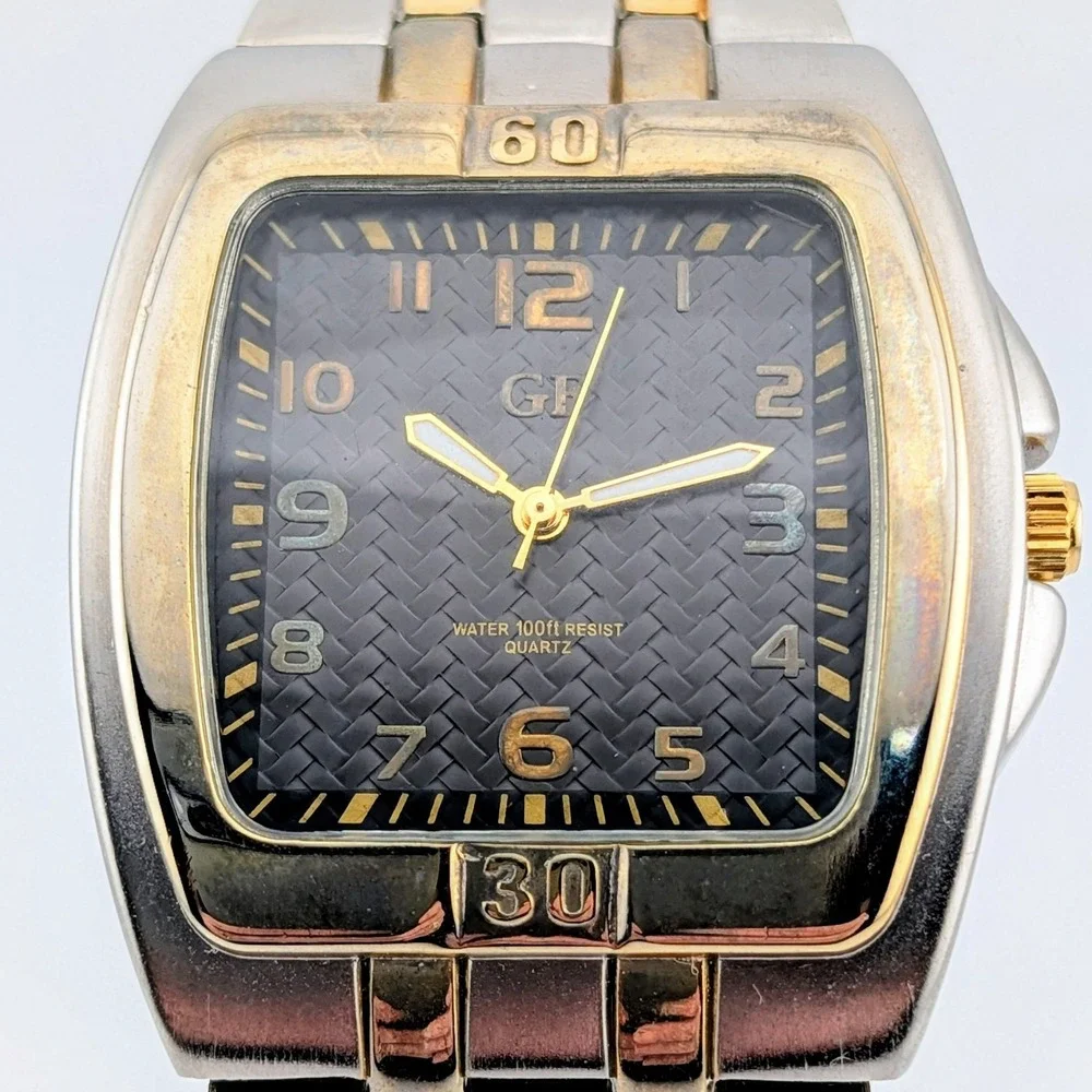 George Foreman GF Men's 40mm Carbon Fiber Style Dial Watch Extra Long Bracelet
